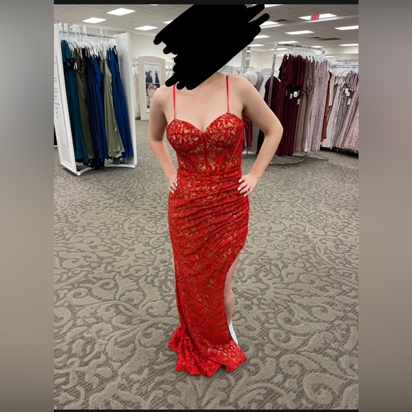 Prom/formal dress